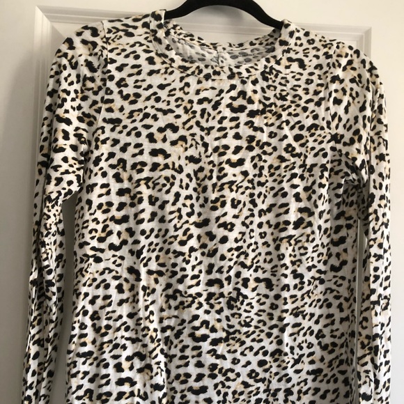 Banana Republic ladies top. - Picture 1 of 4